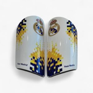 REAL MADRID ESPINILLERAS TALLA S 12-14 AÑOS