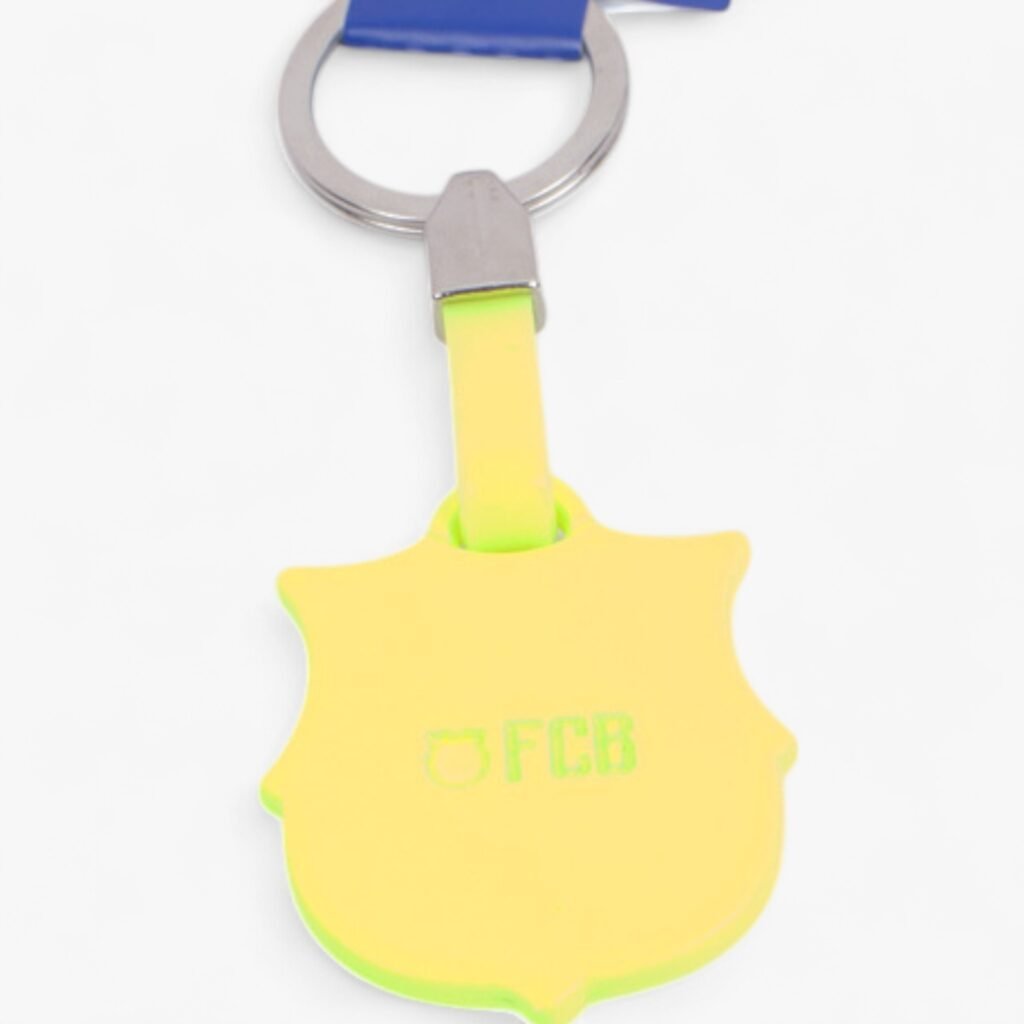 FC BARCELONA LLAVERO ESCUDO FLUOR AMARILLO - Imagen 3